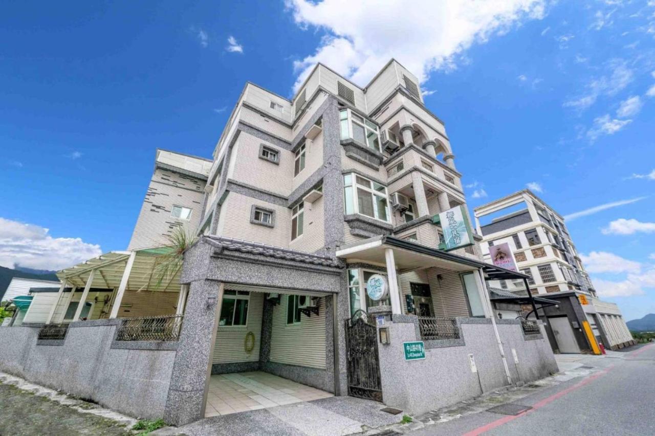 Wind Blown Homestay Hualien Buitenkant foto